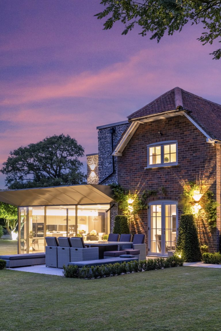 CHEVERELLS-ST-ALBANS-AL3-SHOOTFACTORY-LONDON-HOUSES