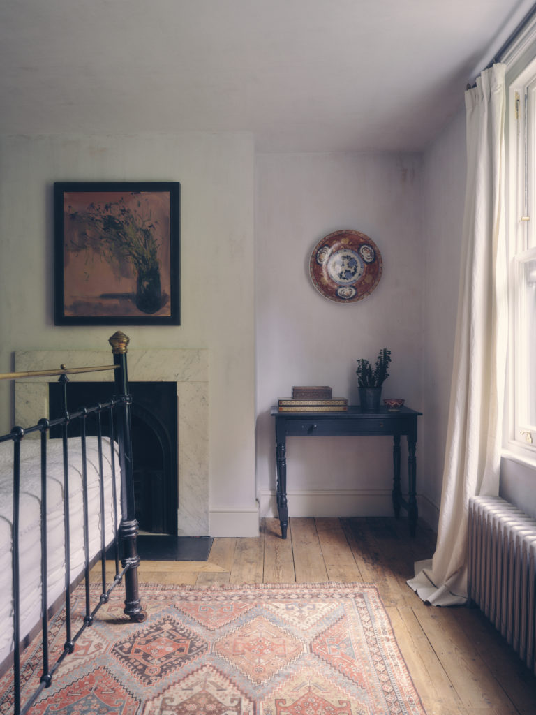 EVE - LONDON - SE23 - SHOOTFACTORY - LONDON HOUSES