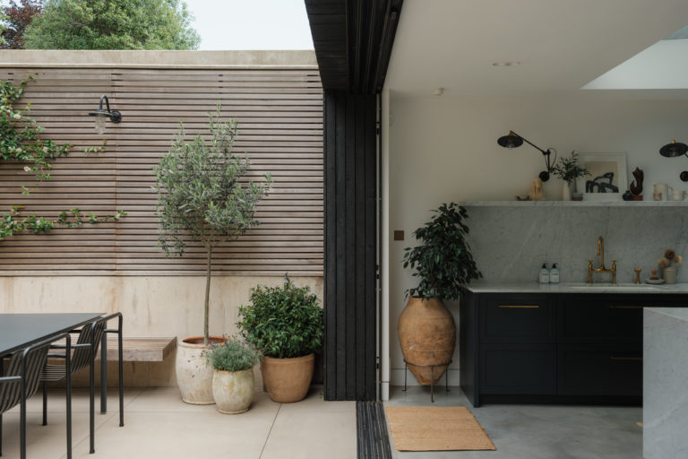 HACKNEY TOWNHOUSE - LONDON - N1 - SHOOTFACTORY - LONDON HOUSES
