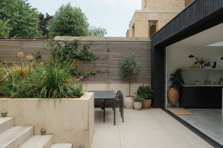 HACKNEY TOWNHOUSE - LONDON - N1 - SHOOTFACTORY - LONDON HOUSES