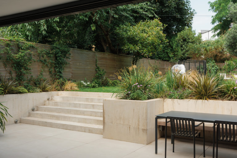 HACKNEY TOWNHOUSE - LONDON - N1 - SHOOTFACTORY - LONDON HOUSES