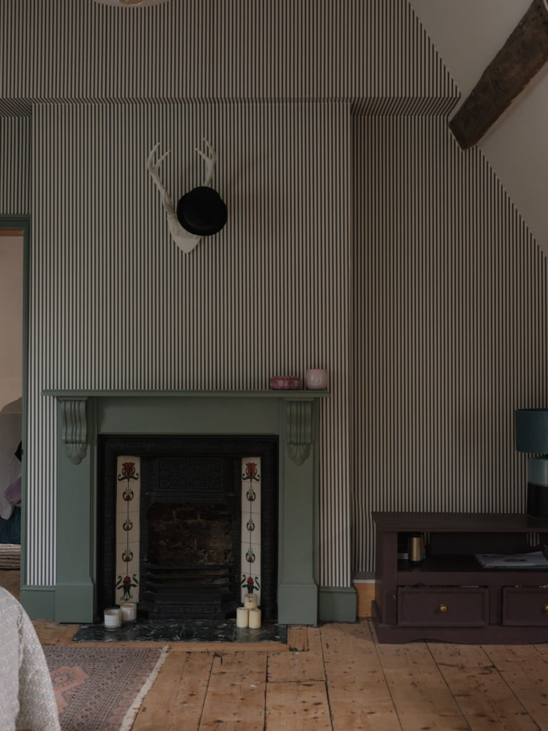 HEATHERDENE, WEYBRIDGE, KT13 - SHOOTFACTORY - OTHER UK HOUSES