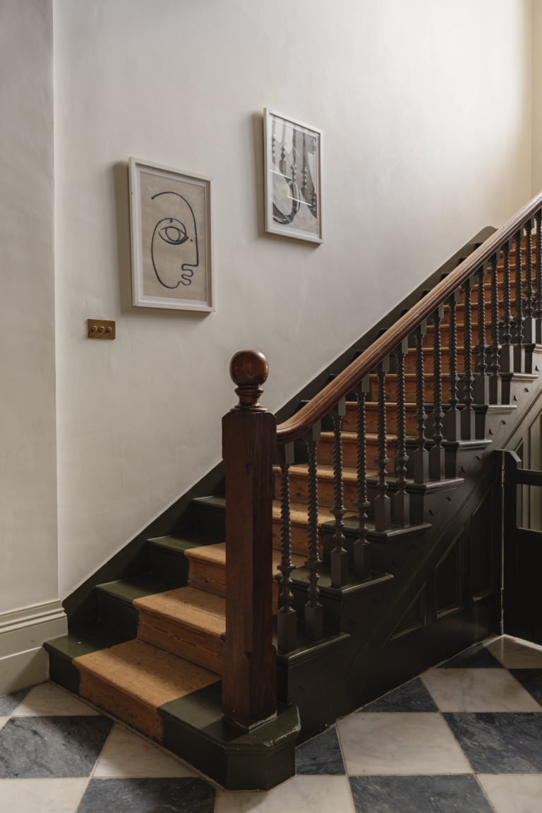 HEATHERDENE, WEYBRIDGE, KT13 - SHOOTFACTORY - OTHER UK HOUSES