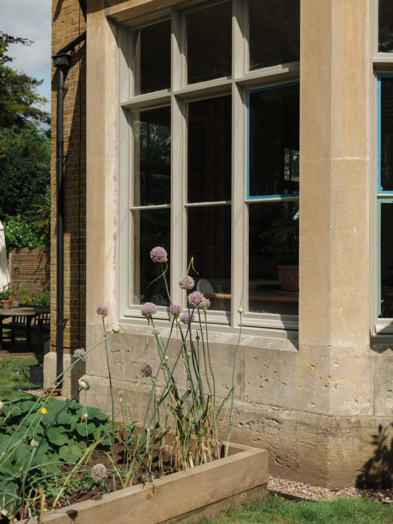 HEATHERDENE, WEYBRIDGE, KT13 - SHOOTFACTORY - OTHER UK HOUSES