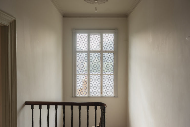 HEATHERDENE, WEYBRIDGE, KT13 - SHOOTFACTORY - OTHER UK HOUSES