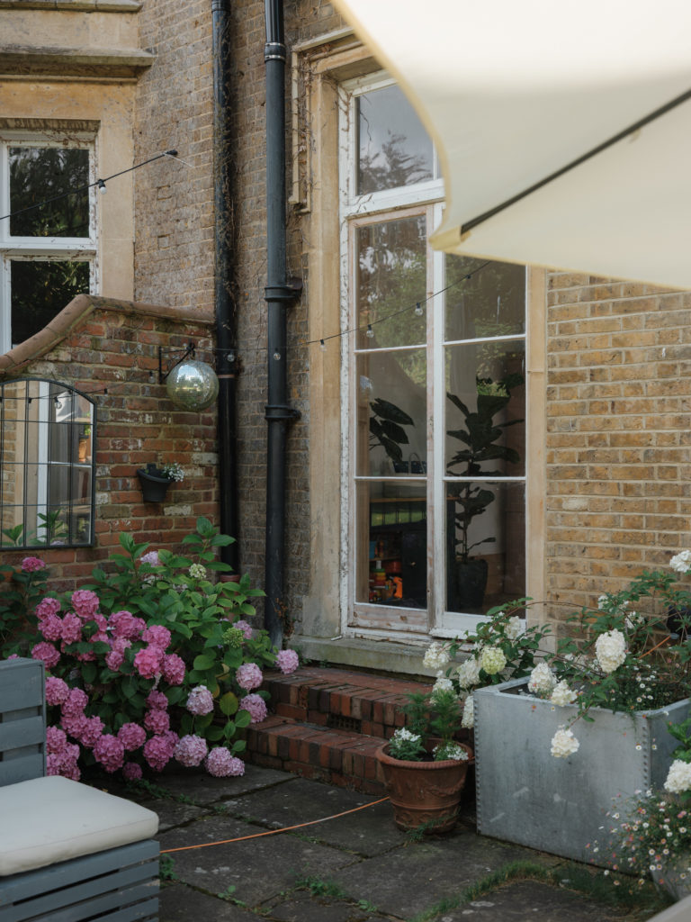 HEATHERDENE, WEYBRIDGE, KT13 - SHOOTFACTORY - OTHER UK HOUSES