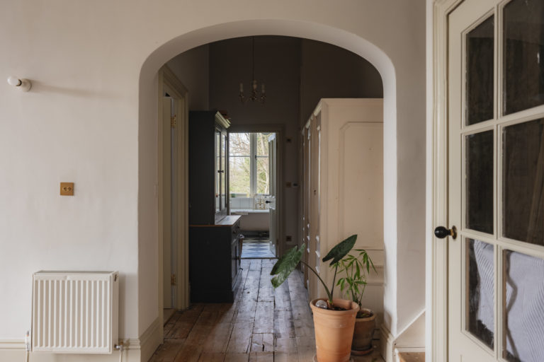 HEATHERDENE, WEYBRIDGE, KT13 - SHOOTFACTORY - OTHER UK HOUSES