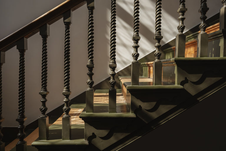HEATHERDENE, WEYBRIDGE, KT13 - SHOOTFACTORY - OTHER UK HOUSES