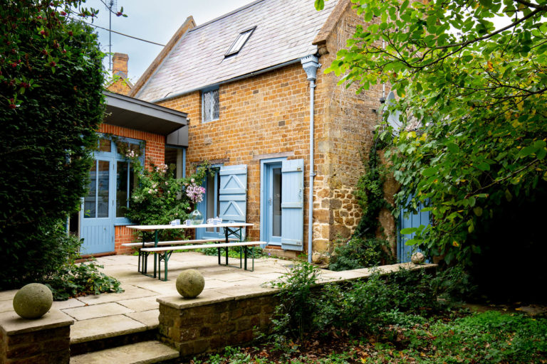 IVY, OXON, OX17 SHOOTFACTORY - OTHER UK HOUSES