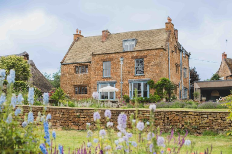 IVY, OXON, OX17 SHOOTFACTORY - OTHER UK HOUSES