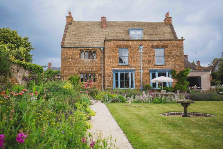IVY, OXON, OX17 SHOOTFACTORY - OTHER UK HOUSES