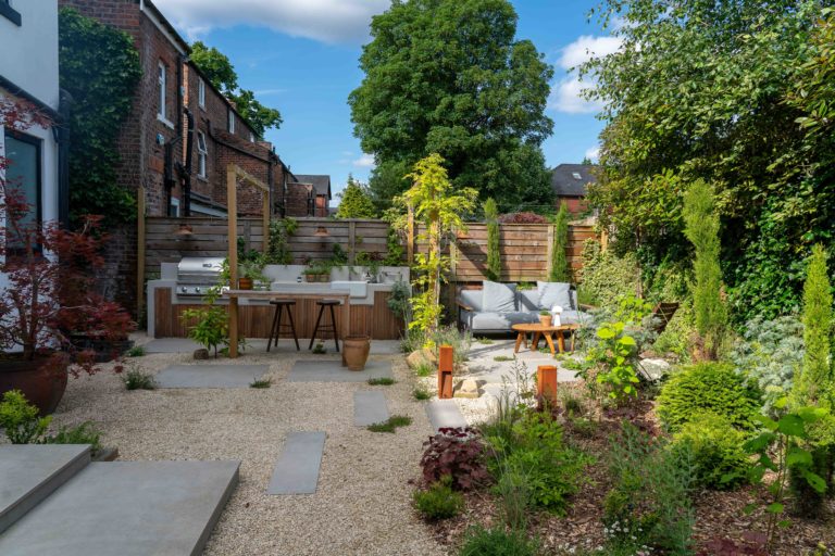 LAURENCIA, MANCHESTER, M20 - SHOOTFACTORY - OTHER UK HOUSES