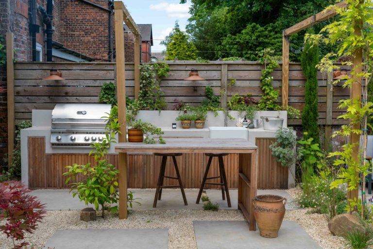 LAURENCIA, MANCHESTER, M20 - SHOOTFACTORY - OTHER UK HOUSES