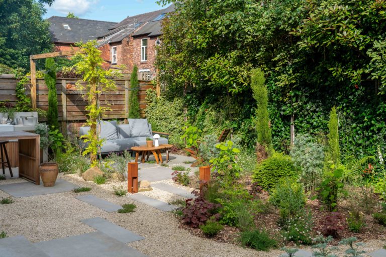 LAURENCIA, MANCHESTER, M20 - SHOOTFACTORY - OTHER UK HOUSES
