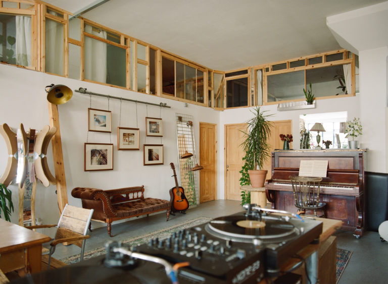 NINE LONDON, E9 - SHOOTFACTORY - PHOTOGRAPHIC STUDIOS