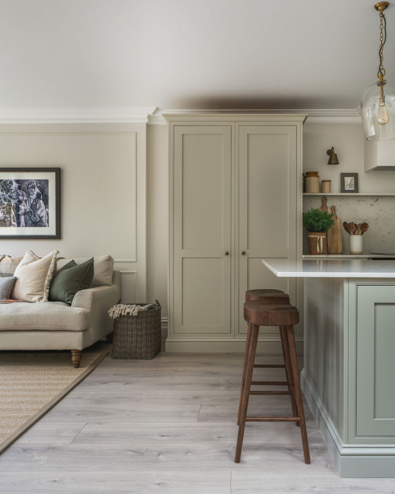 ROSEMARY, SURREY, KT12 - SHOOTFACTORY - OTHER UK HOUSES
