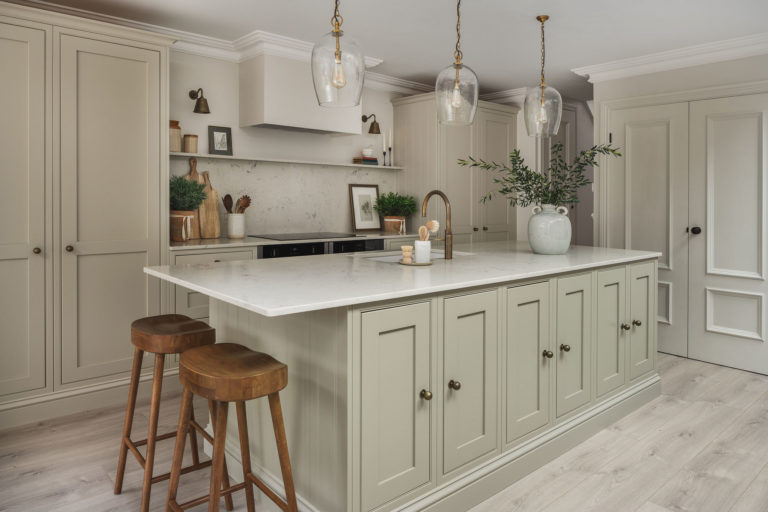 ROSEMARY, SURREY, KT12 - SHOOTFACTORY - OTHER UK HOUSES