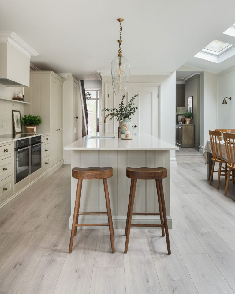ROSEMARY, SURREY, KT12 - SHOOTFACTORY - OTHER UK HOUSES
