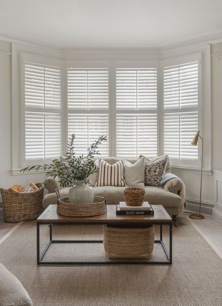 ROSEMARY, SURREY, KT12 - SHOOTFACTORY - OTHER UK HOUSES