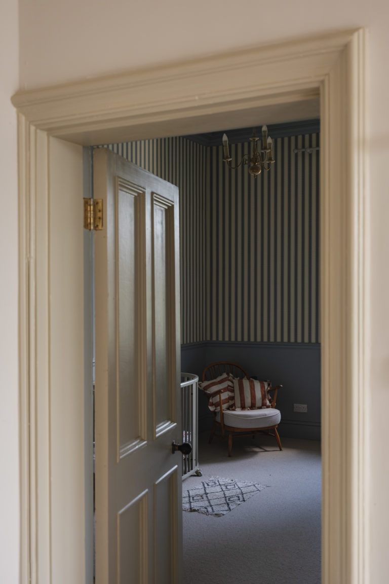 HEATHERDENE, WEYBRIDGE, KT13 - SHOOTFACTORY - OTHER UK HOUSES