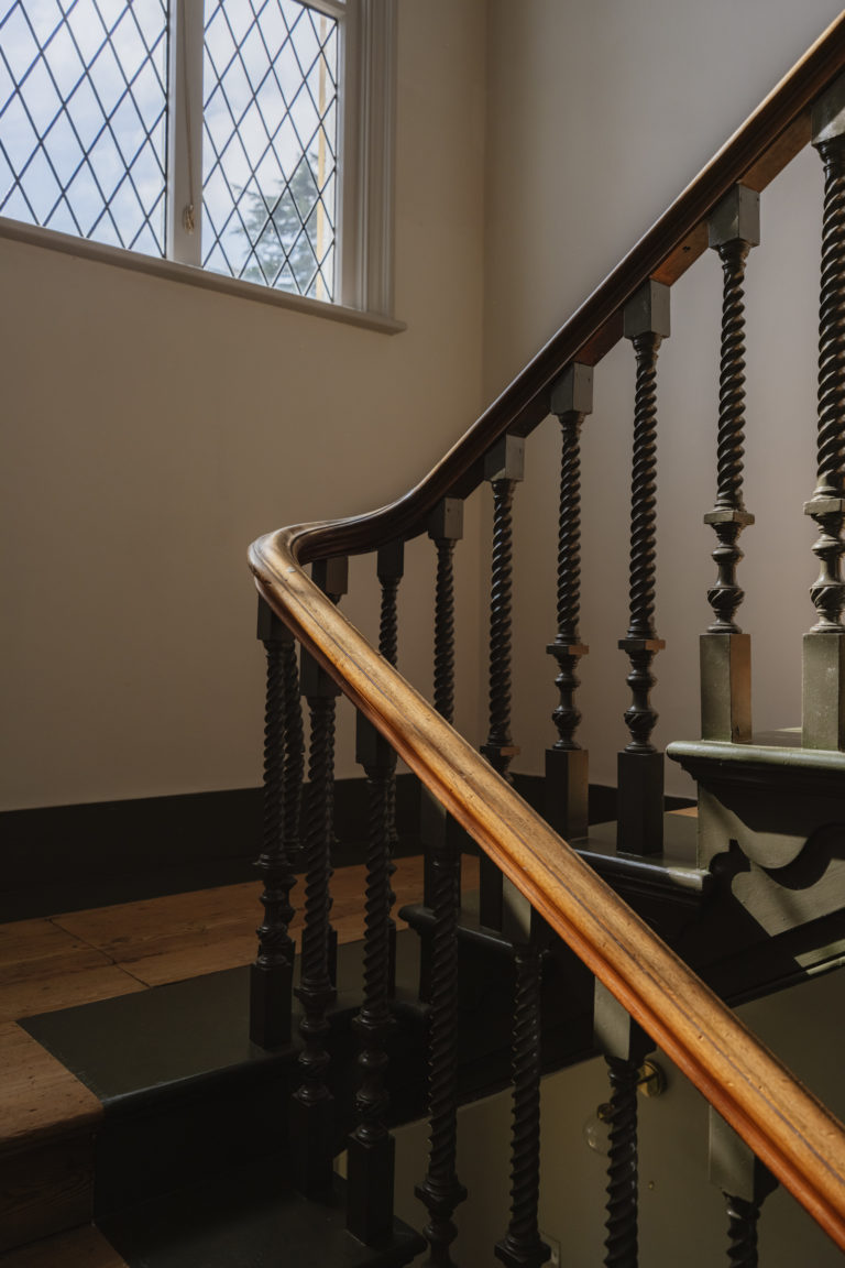 HEATHERDENE, WEYBRIDGE, KT13 - SHOOTFACTORY - OTHER UK HOUSES