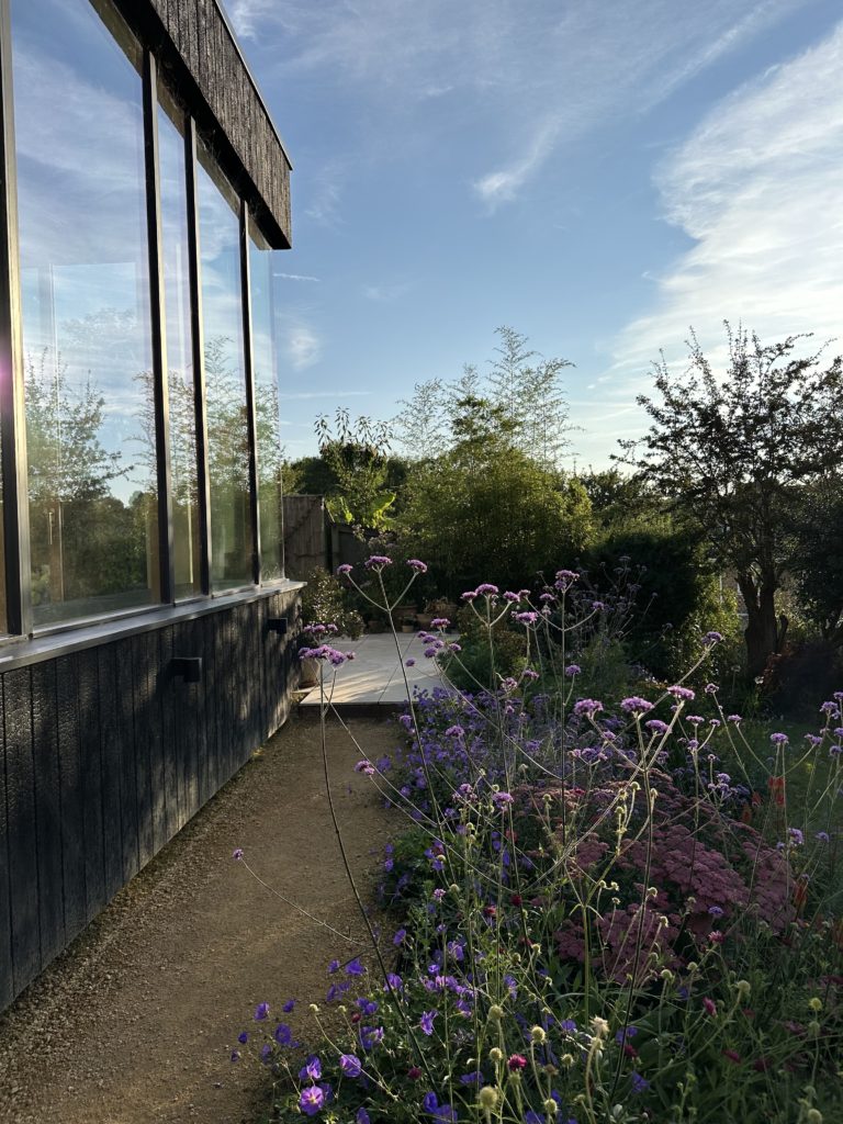CRESCENT HOUSE, HASTINGS, TN34 - SHOOTFACTORY - OTHER UK HOUSES