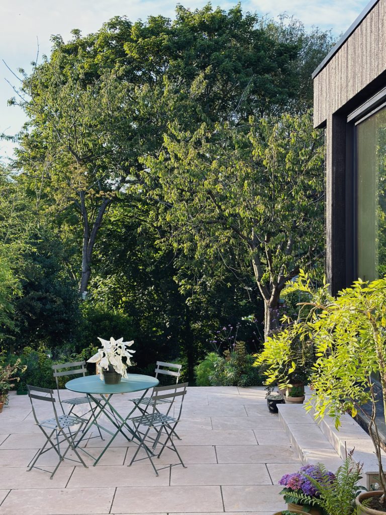 CRESCENT HOUSE, HASTINGS, TN34 - SHOOTFACTORY - OTHER UK HOUSES