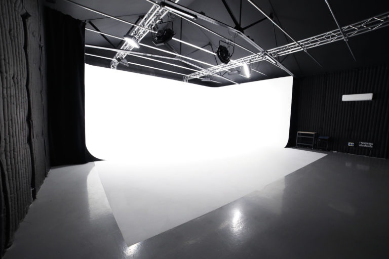 FRESH STUDIO 3, LONDON, NW10 - SHOOTFACTORY - PHOTOGRAPHIC STUDIOS