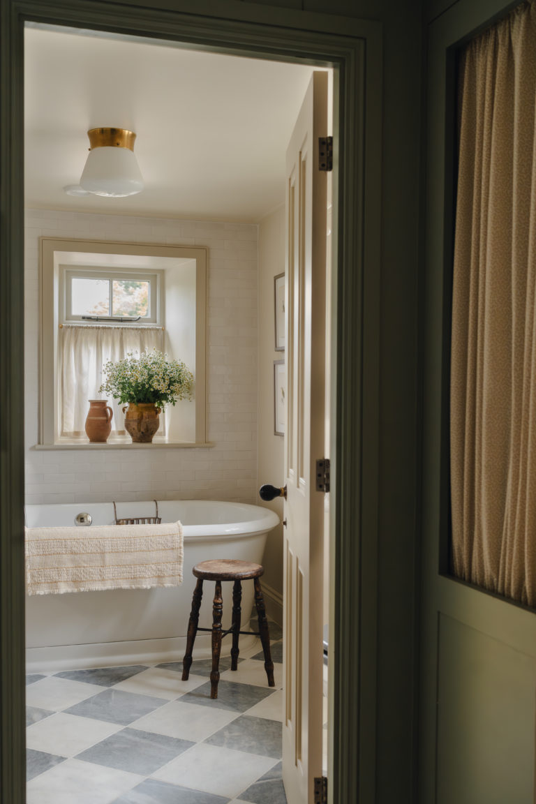 STOW-HO HOUSE, CHELTENHAM, GL54 - SHOOTFACTORY - OTHER UK HOUSES