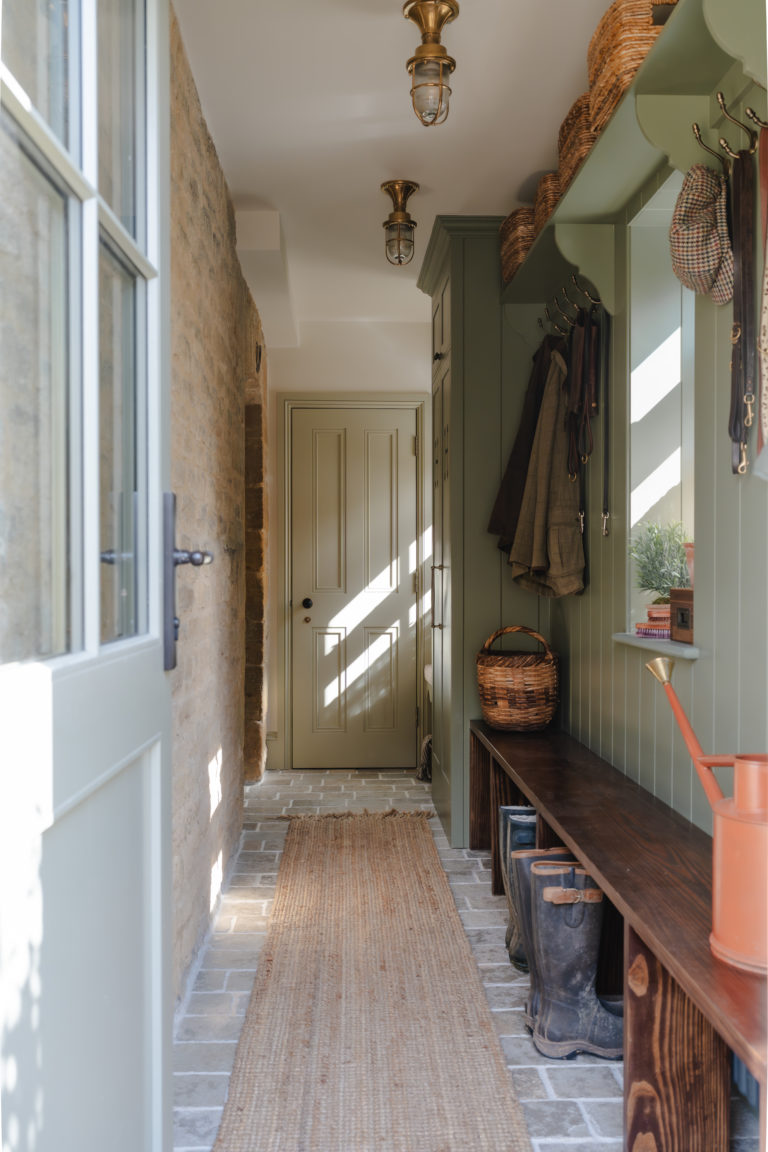 STOW-HO HOUSE, CHELTENHAM, GL54 - SHOOTFACTORY - OTHER UK HOUSES