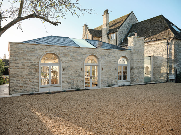 CHARLBURY OXFORDSHIRE, OX7 - SHOOTFACTORY - OTHER UK HOUSES