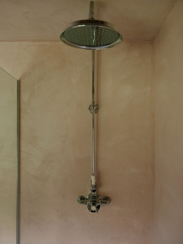 ELEYS COTTAGE, BUCKLAND - SN9 - SHOOTFACTORY - OTHER UK HOUSES