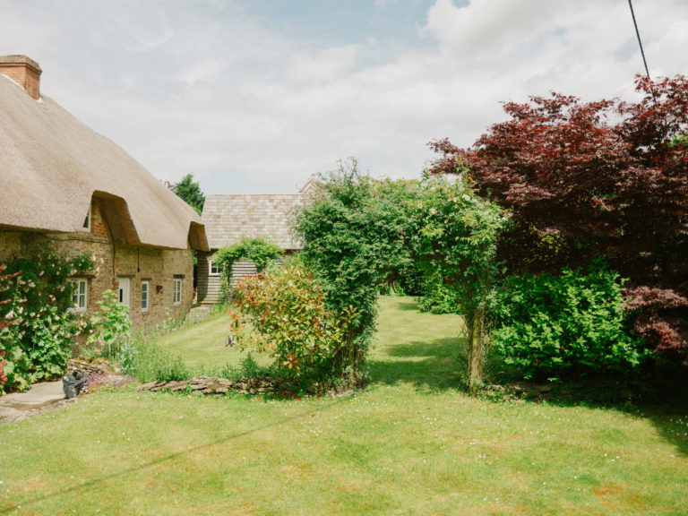 ELEYS COTTAGE, BUCKLAND - SN9 - SHOOTFACTORY - OTHER UK HOUSES