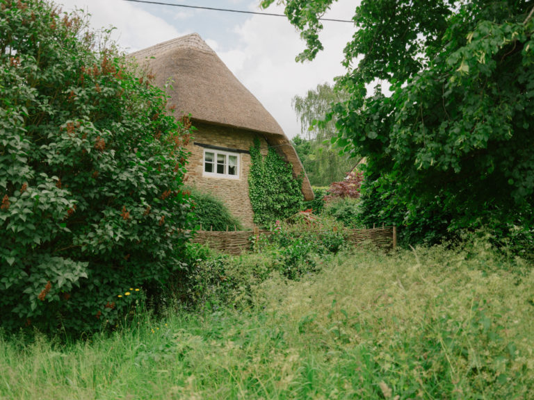 ELEYS COTTAGE, BUCKLAND - SN9 - SHOOTFACTORY - OTHER UK HOUSES