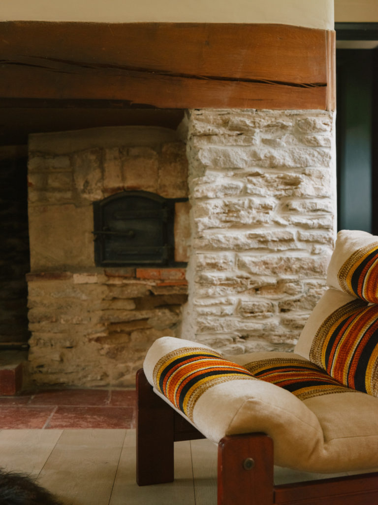 ELEYS COTTAGE, BUCKLAND - SN9 - SHOOTFACTORY - OTHER UK HOUSES