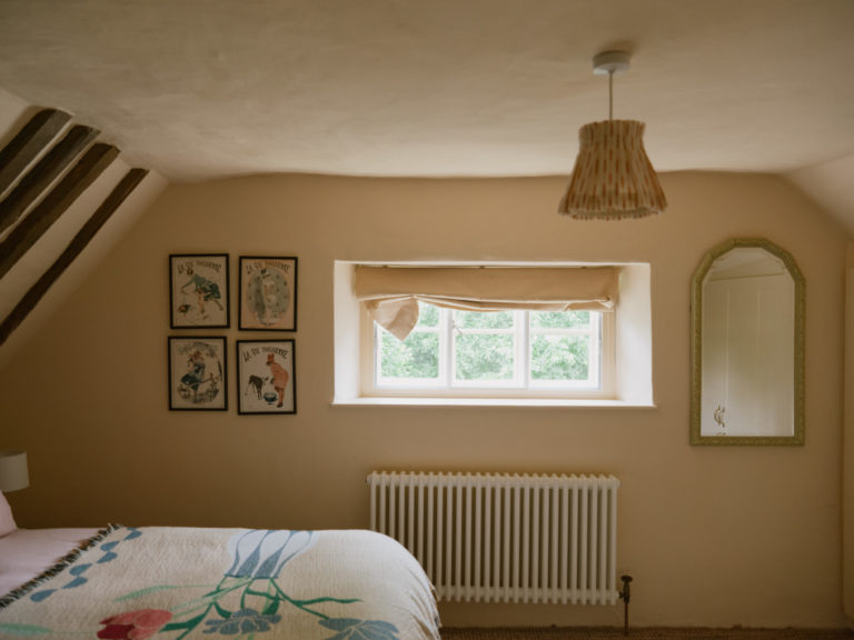ELEYS COTTAGE, BUCKLAND - SN9 - SHOOTFACTORY - OTHER UK HOUSES