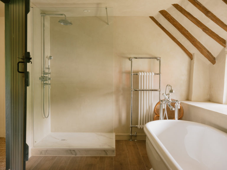 ELEYS COTTAGE, BUCKLAND - SN9 - SHOOTFACTORY - OTHER UK HOUSES