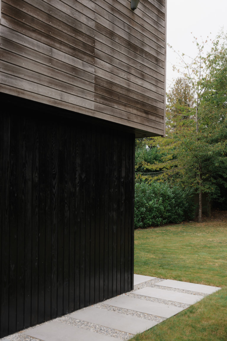 GERRARDS CROSS, BUCKINGHAMSHIRE - SL9 - SHOOTFACTORY - OTHER UK HOUSES