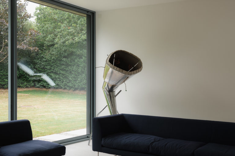 GERRARDS CROSS, BUCKINGHAMSHIRE - SL9 - SHOOTFACTORY - OTHER UK HOUSES