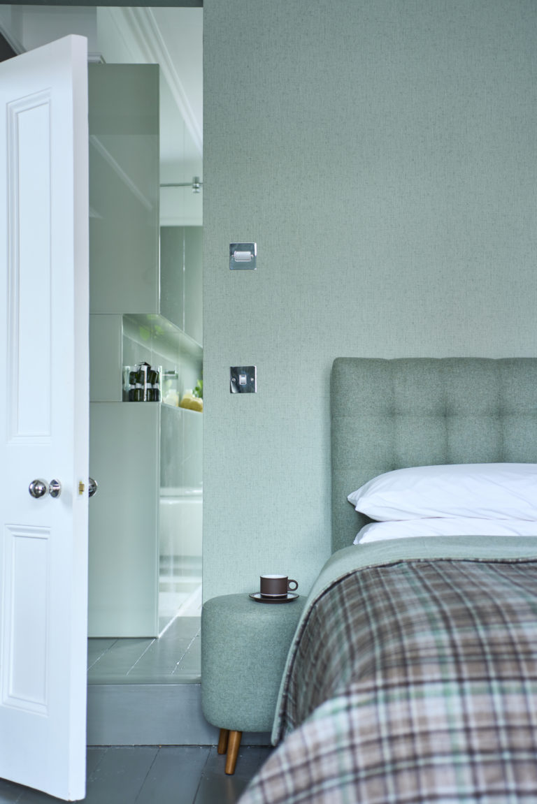 OTTO, LONDON, SW17 - SHOOTFACTORY - LONDON HOUSES