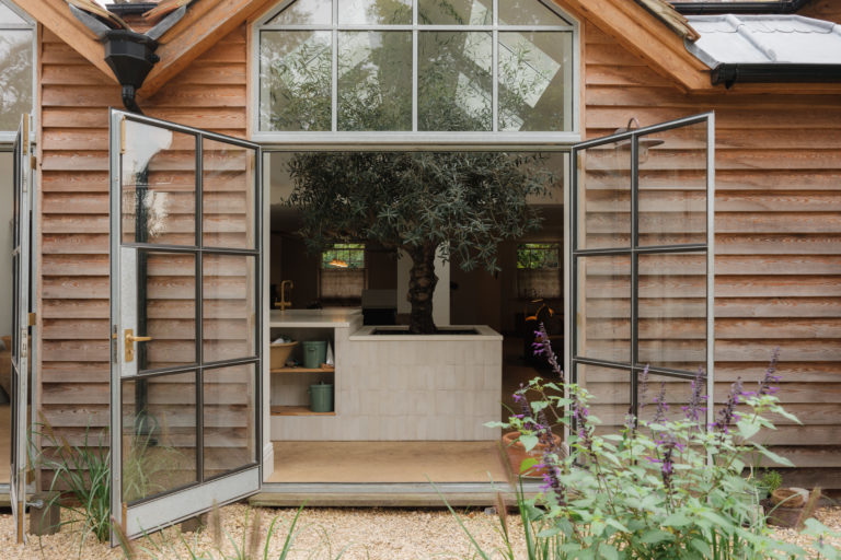 WISTERIA COTTAGE, FRENSHAM - GU10