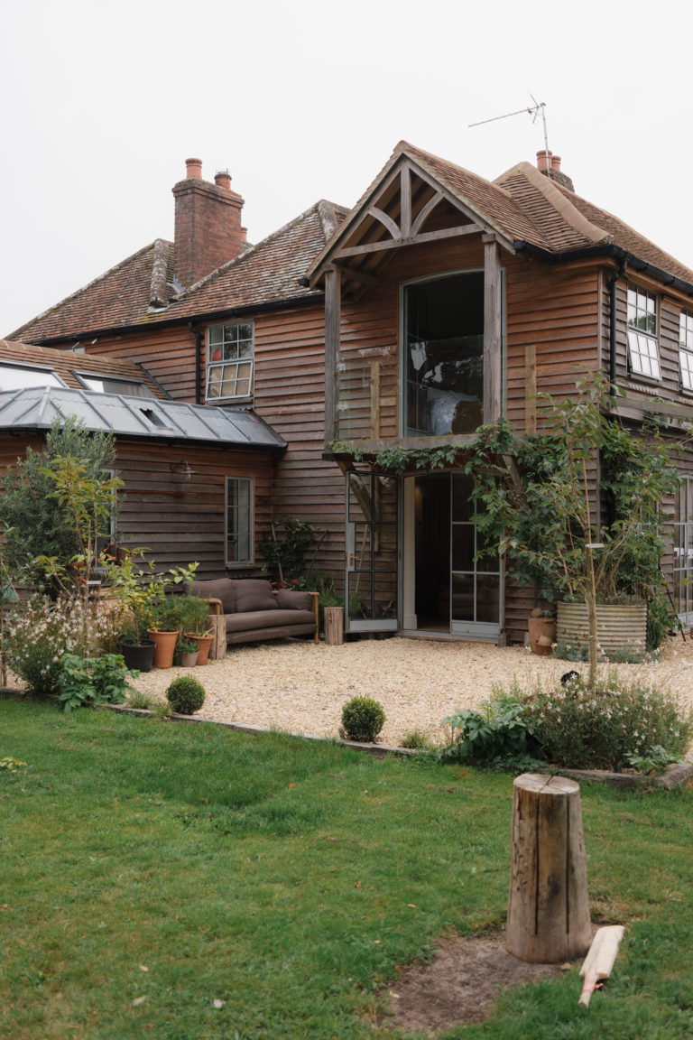 WISTERIA COTTAGE, FRENSHAM - GU10
