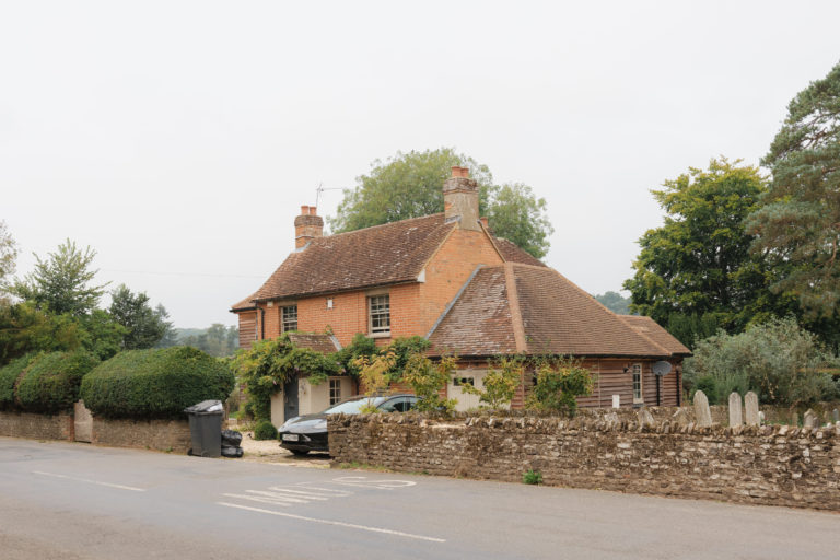 WISTERIA COTTAGE, FRENSHAM - GU10