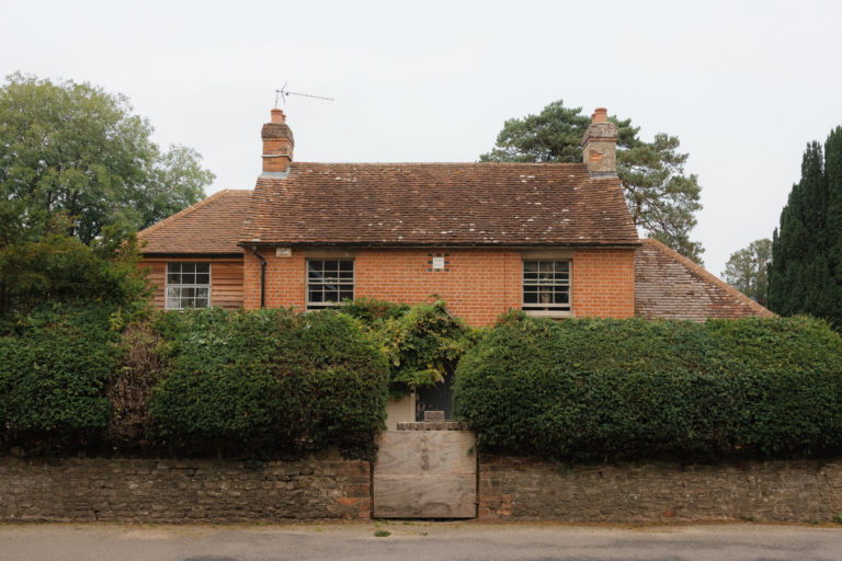 WISTERIA COTTAGE, FRENSHAM - GU10