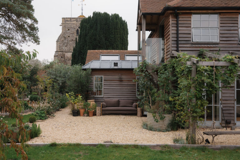 WISTERIA COTTAGE, FRENSHAM - GU10