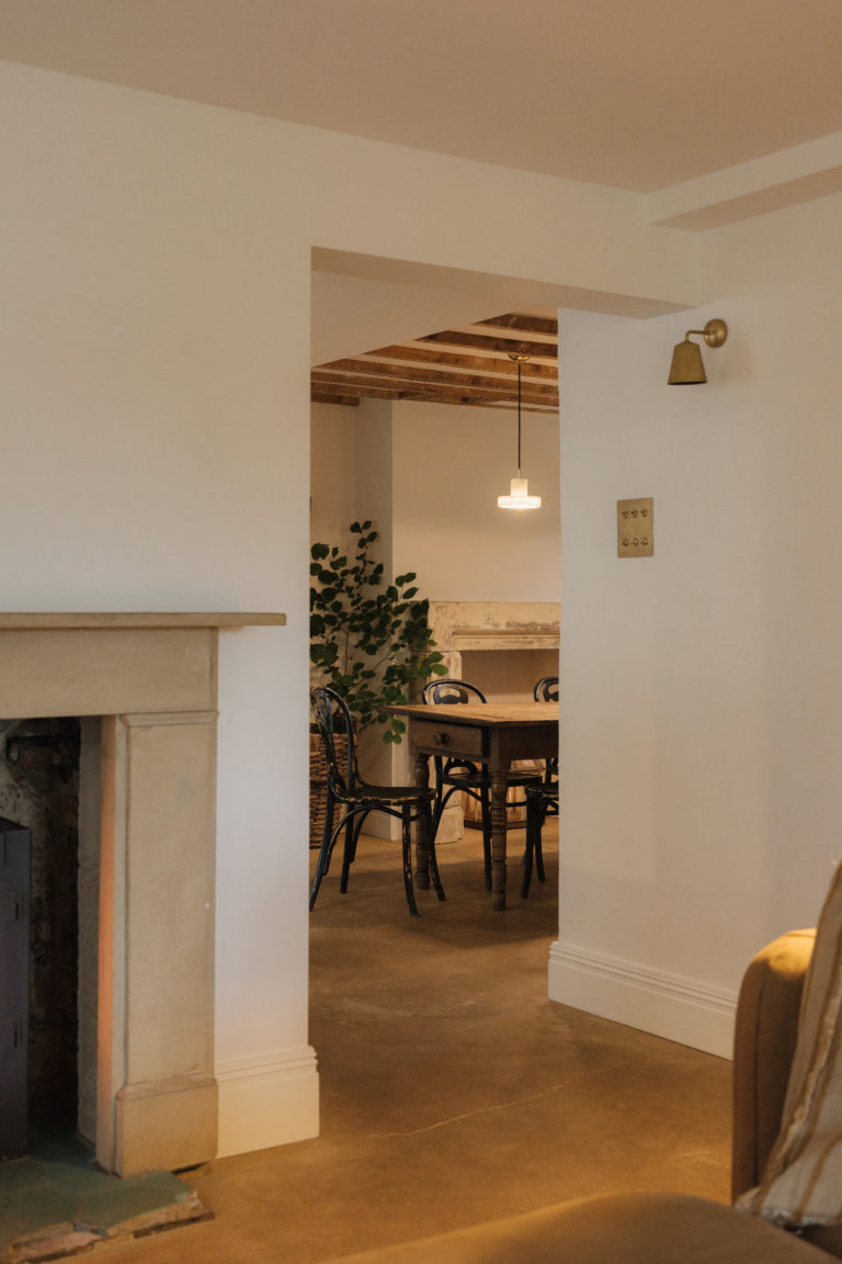 WISTERIA COTTAGE, FRENSHAM - GU10