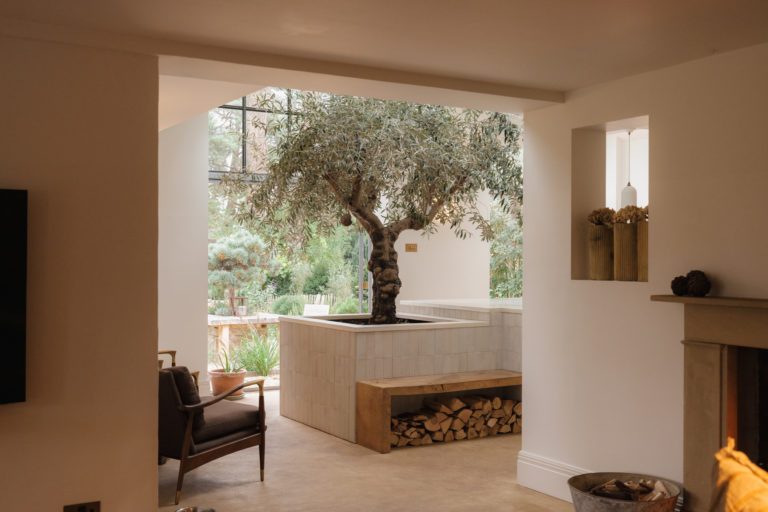 WISTERIA COTTAGE, FRENSHAM - GU10