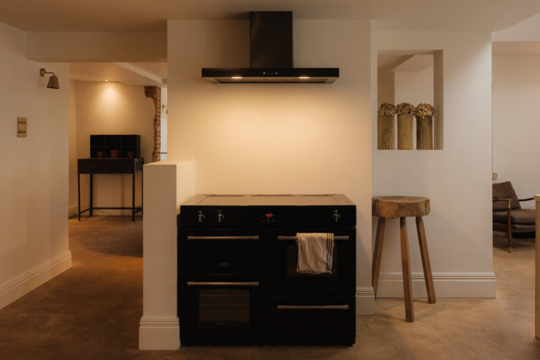 WISTERIA COTTAGE, FRENSHAM - GU10