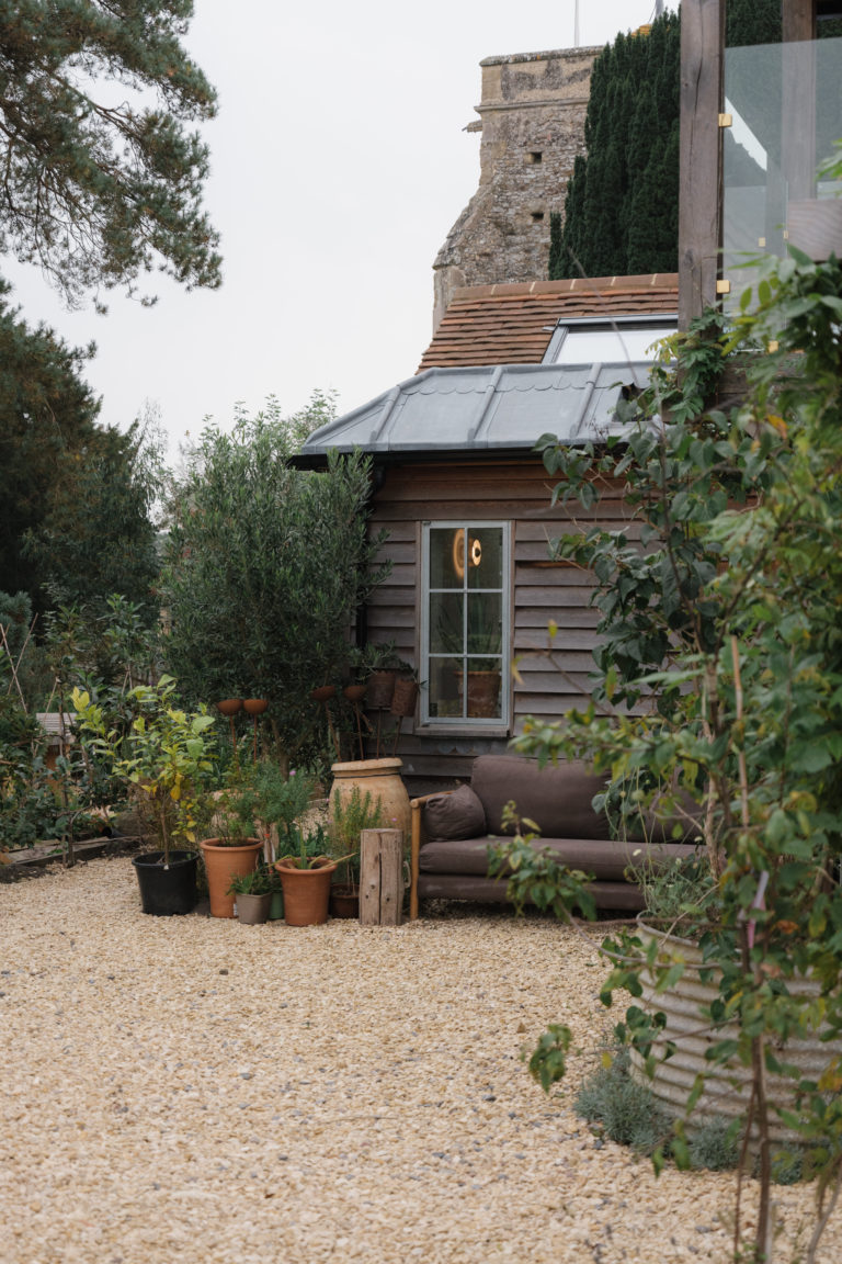 WISTERIA COTTAGE, FRENSHAM - GU10