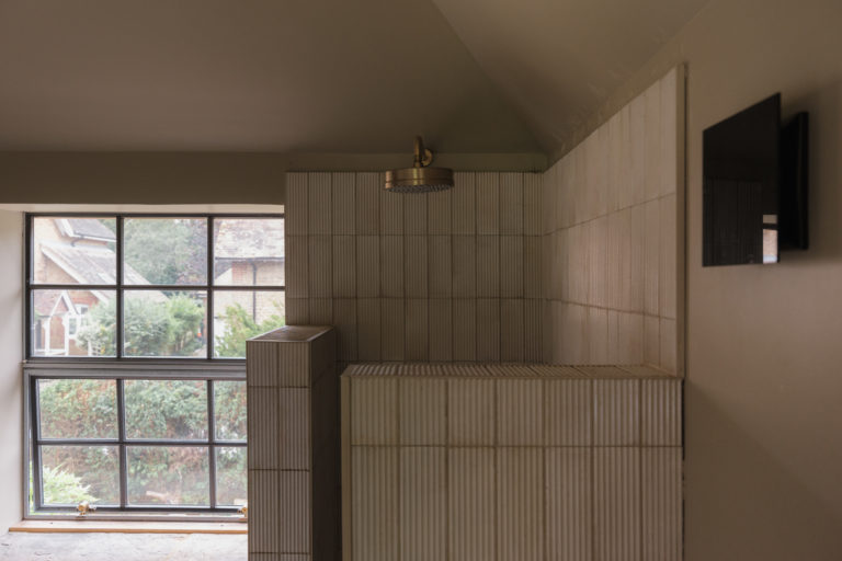 WISTERIA COTTAGE, FRENSHAM - GU10